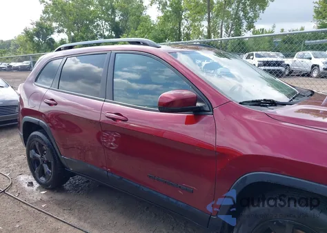 2019 Jeep Cherokee Latitude Plus z USA, uszkodzony, nr VIN 1C4PJMLB0KD438173